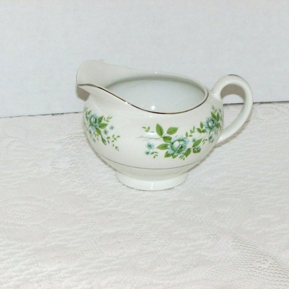 Johnson Bros. Erindale Creamer Snowhite Regency Vintage Cottagecore J.B. - Picture 3 of 9